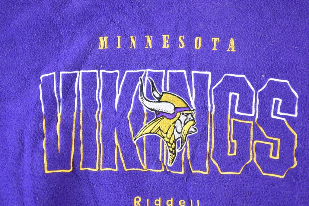 Vintage 1990s Minnesota Vikings NFL Embroidered Crewneck Sweatshirt