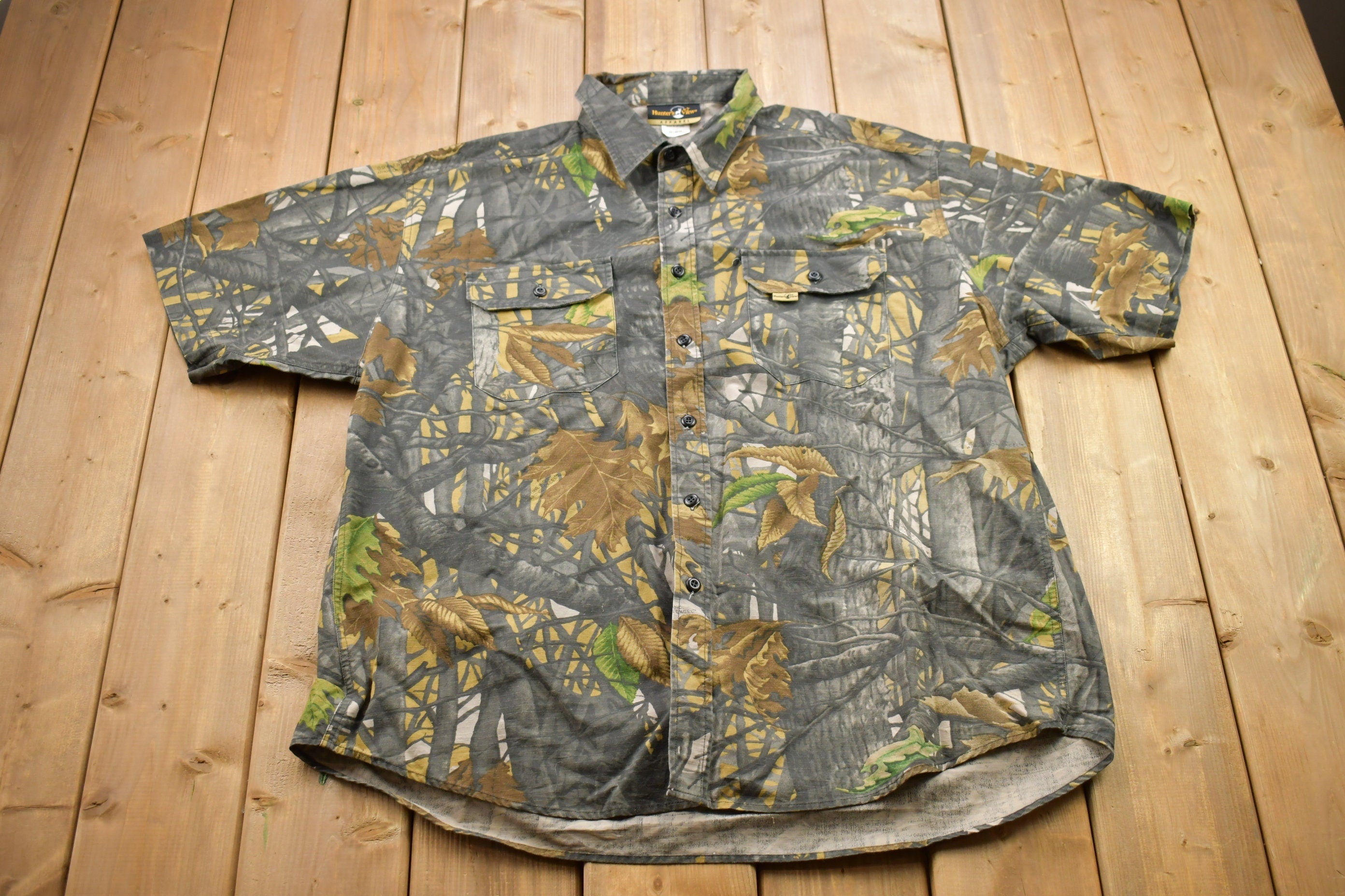 Vintage 1990s Hunter's View Camo Short Sleeve Button Up
