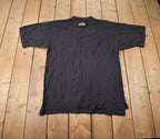Vintage 1990s Molson Dry Embroidered Graphic T Shirt Made In Canada