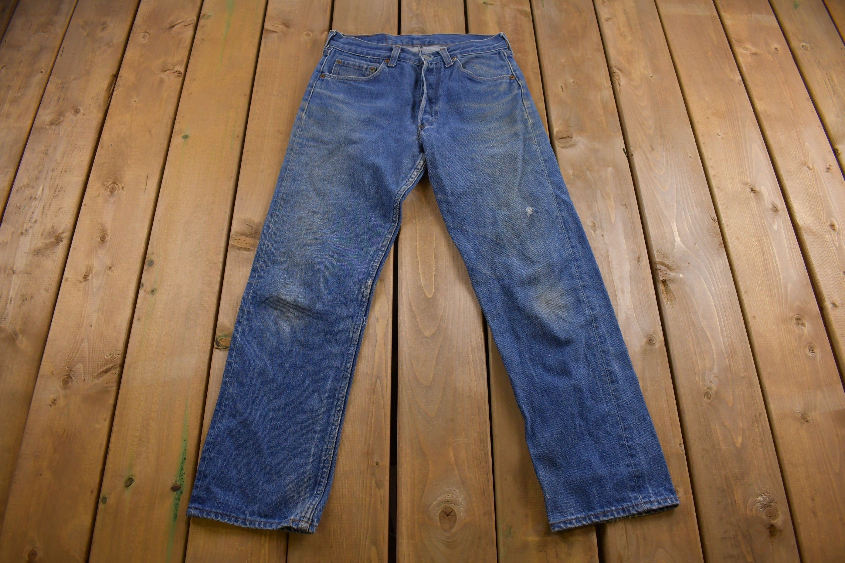 Vintage 1990s Levi's 501 Red Tab Jeans Size 28 x 27