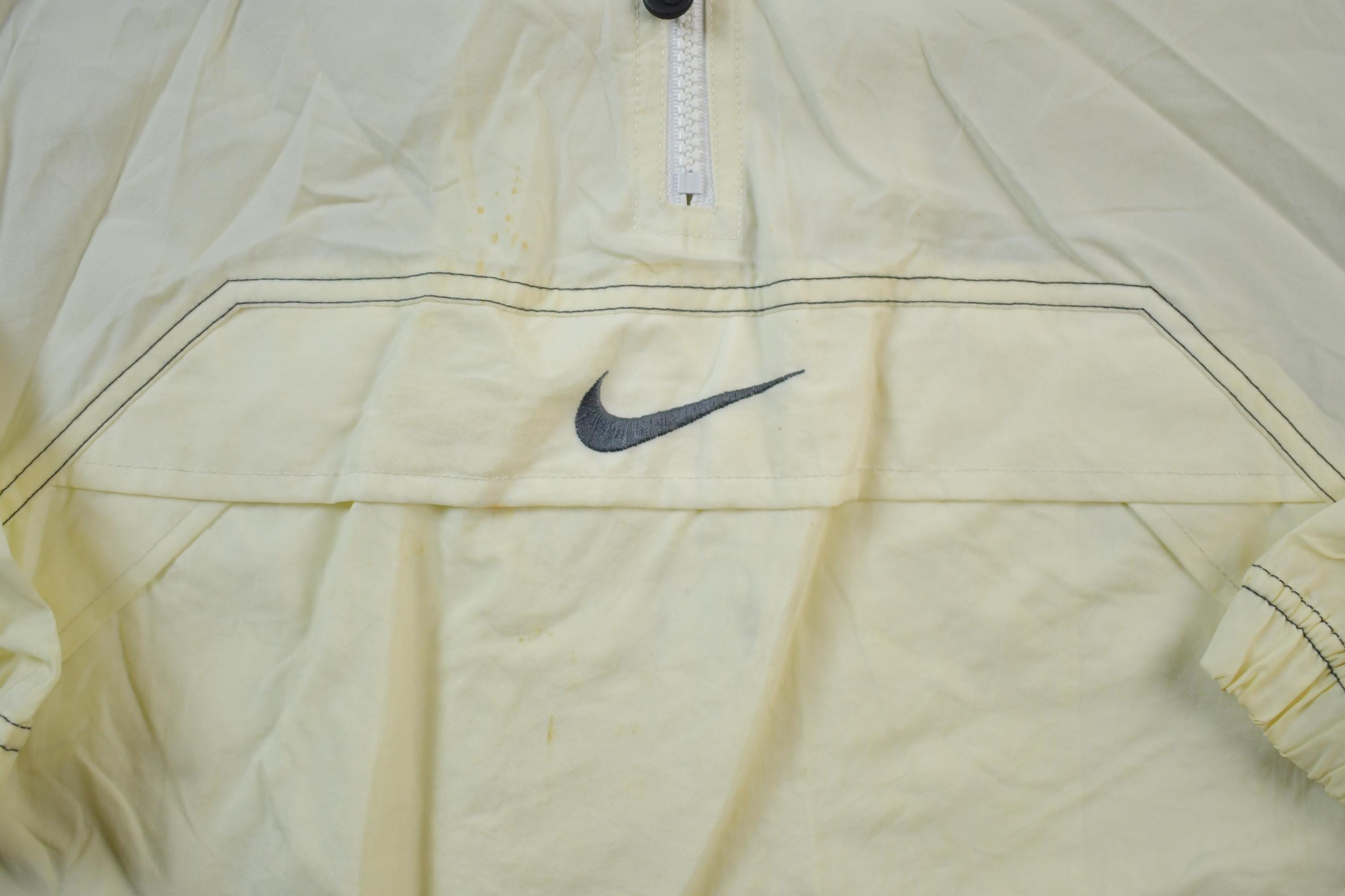Vintage 1990s Nike Pullover Cream Hooded Windbreaker Jacket