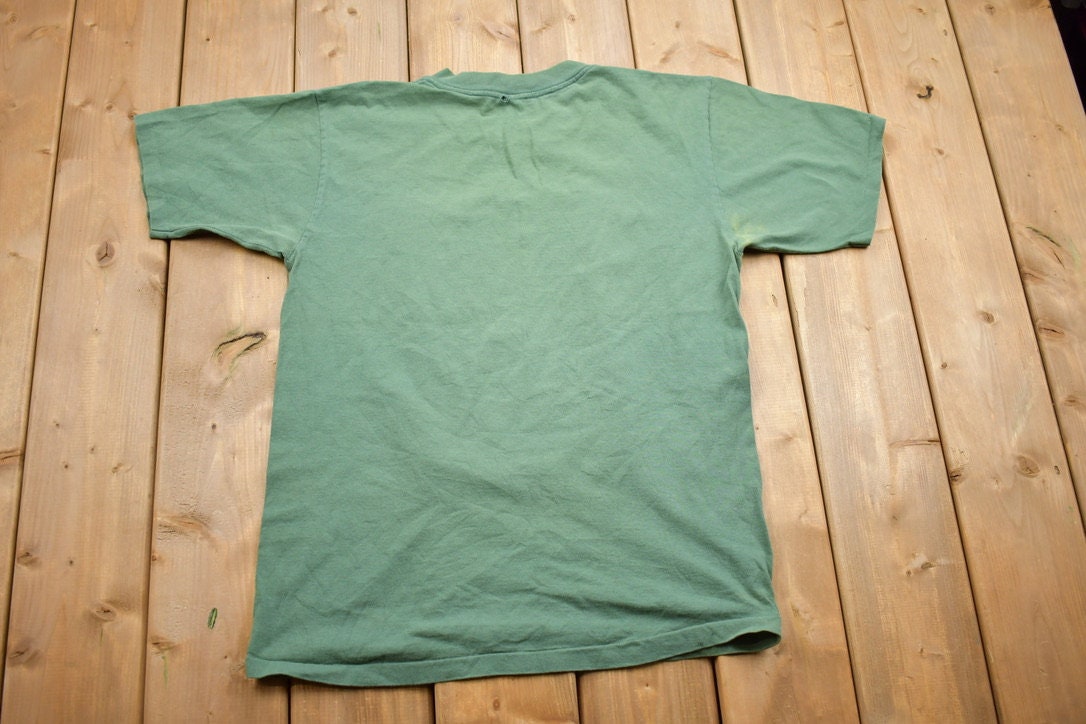 Vintage 1990s Ouray Colorado Wolf Theme T-Shirt