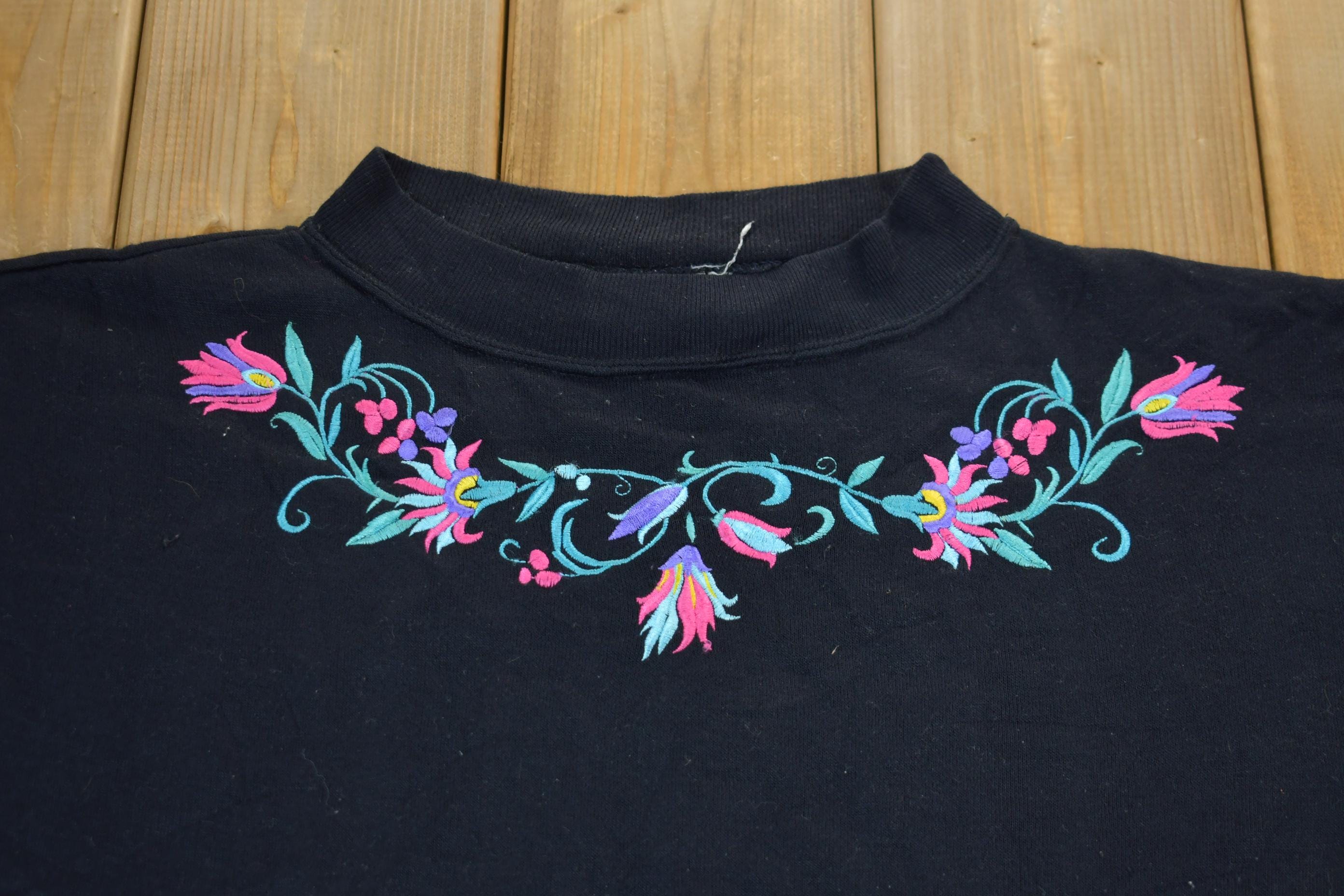 Vintage 1990s Ginger Tree Floral Knit Crewneck Sweater