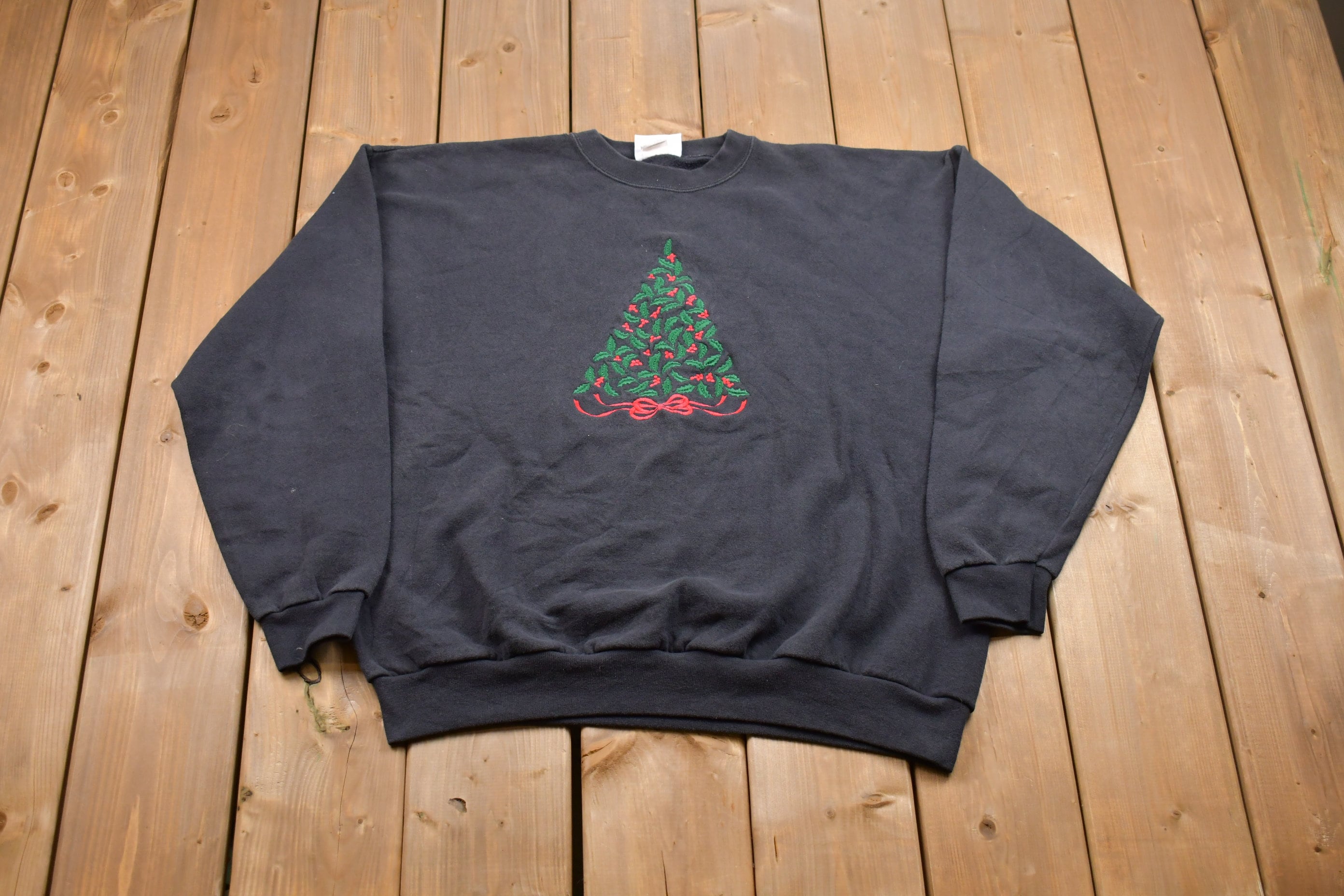 Vintage 1990s Endless Designs Christmas Tree Crewneck Sweatshirt