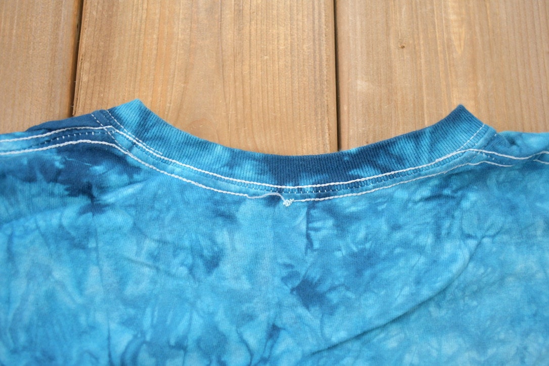 Vintage 1996 Grateful Dead Tie Dye Skull Dancing Ladies T-shirt