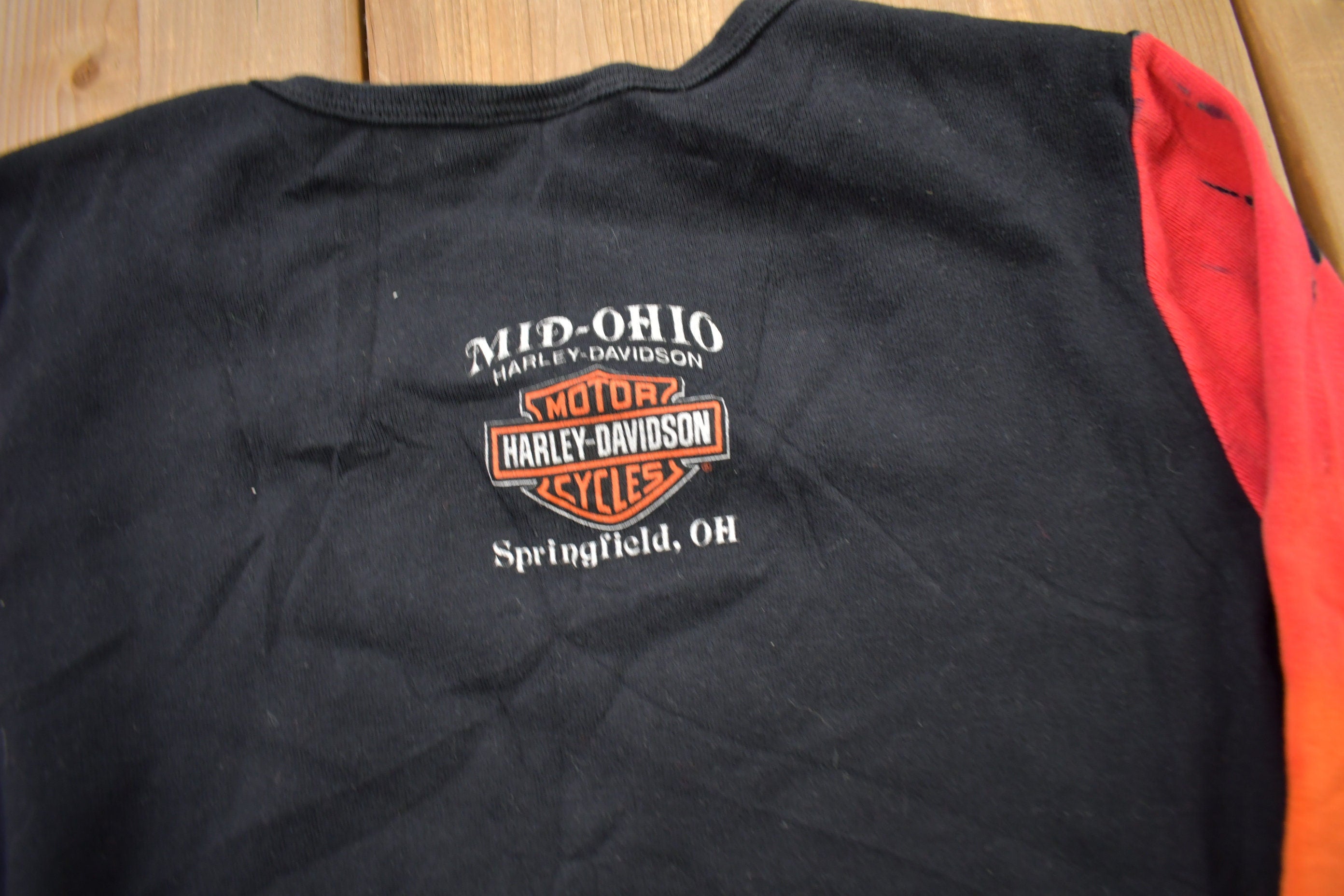 Vintage 2002 Harley Davidson Motorcycles Springfield Ohio Women's T-Shirt