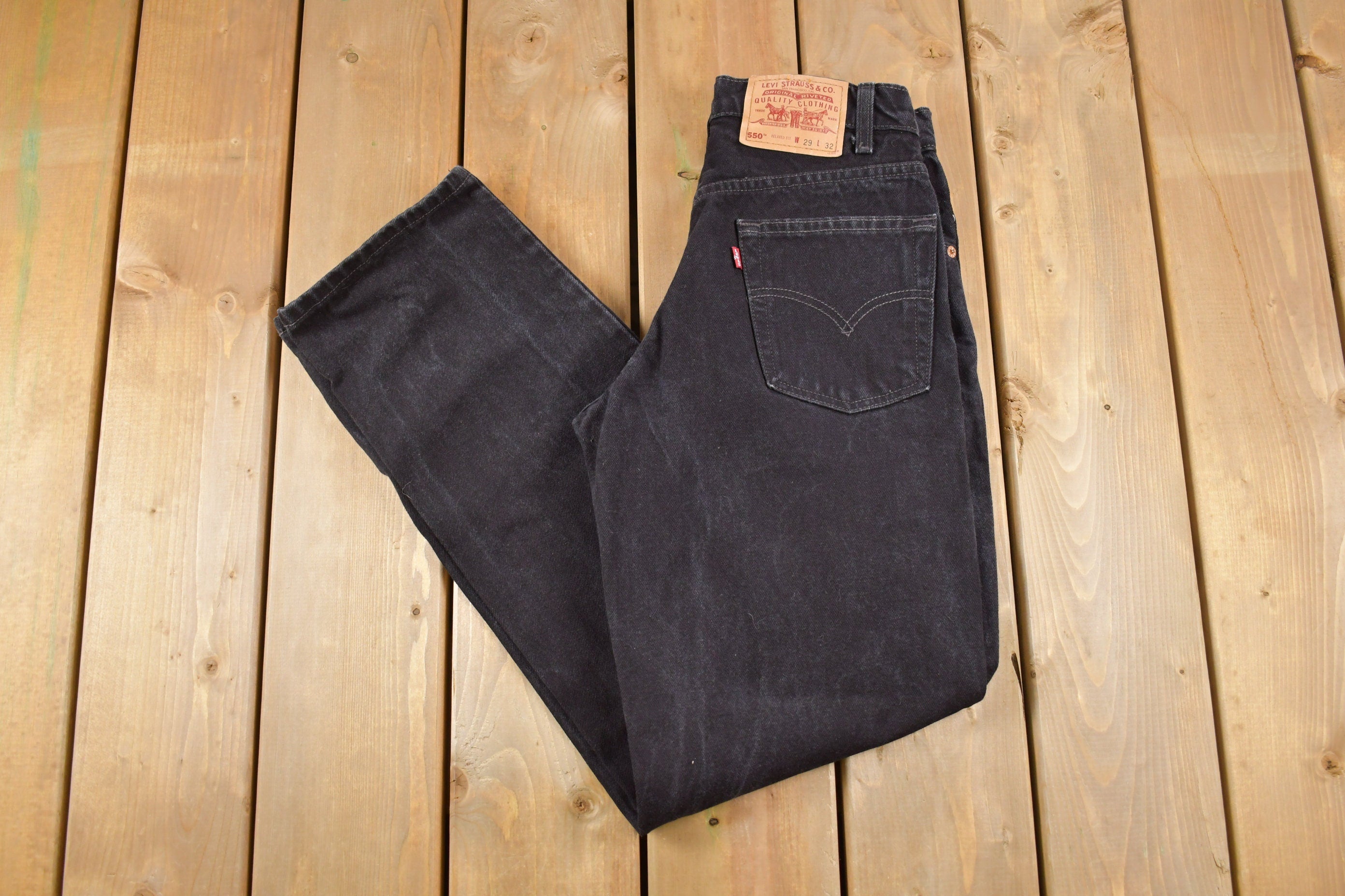 Vintage 1990s Levi's 550 Red Tab Black Denim Jeans Size 26 x 32