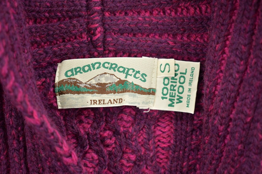 Vintage 1980s Aran Crafts Cable Knit Sweater / Vintage Knit / Pattern Sweater / Outdoor / Hand Knit In Ireland / Merino Wool