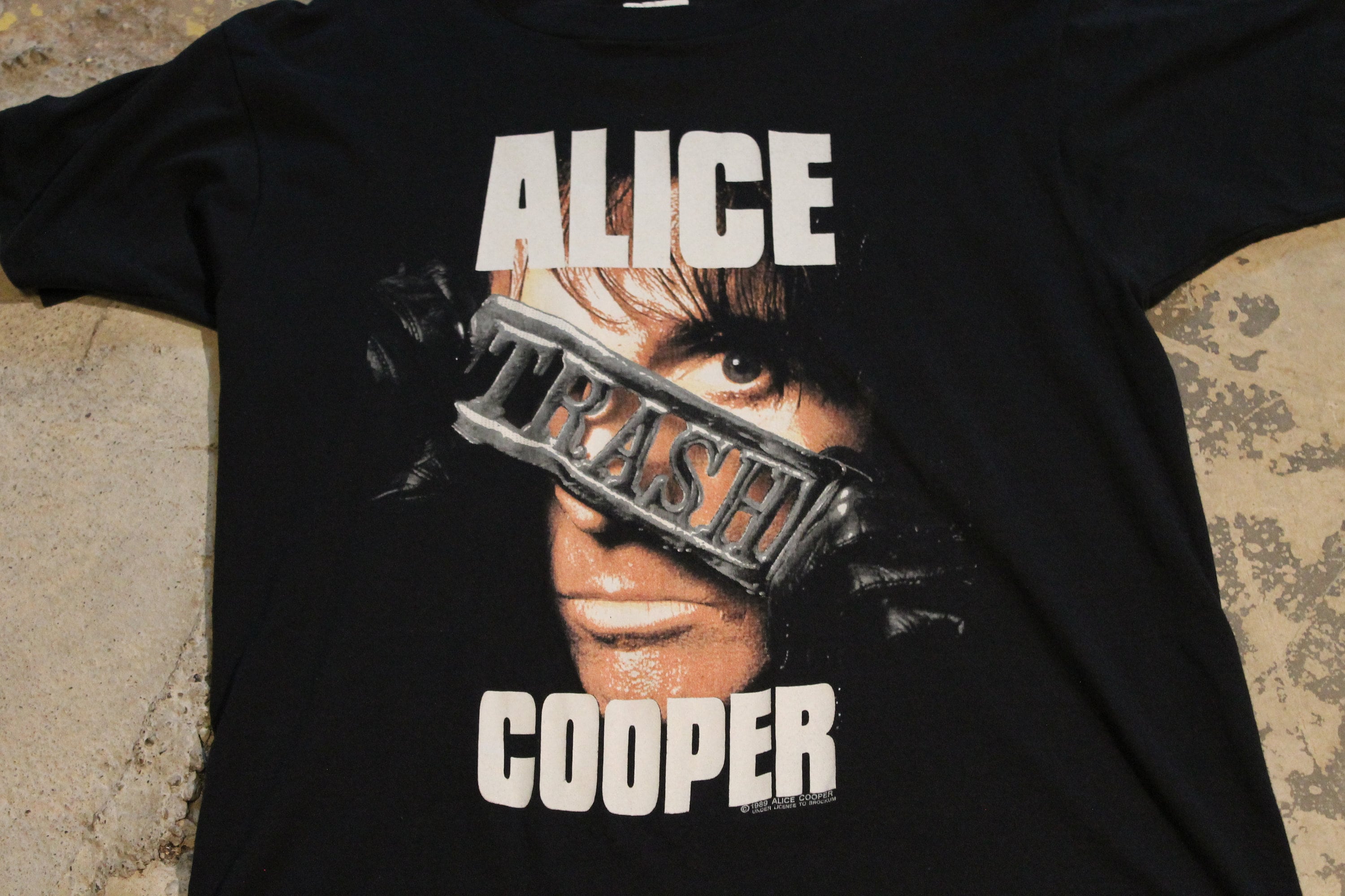 Vintage 1989 Alice Cooper Trash Graphic T Shirt