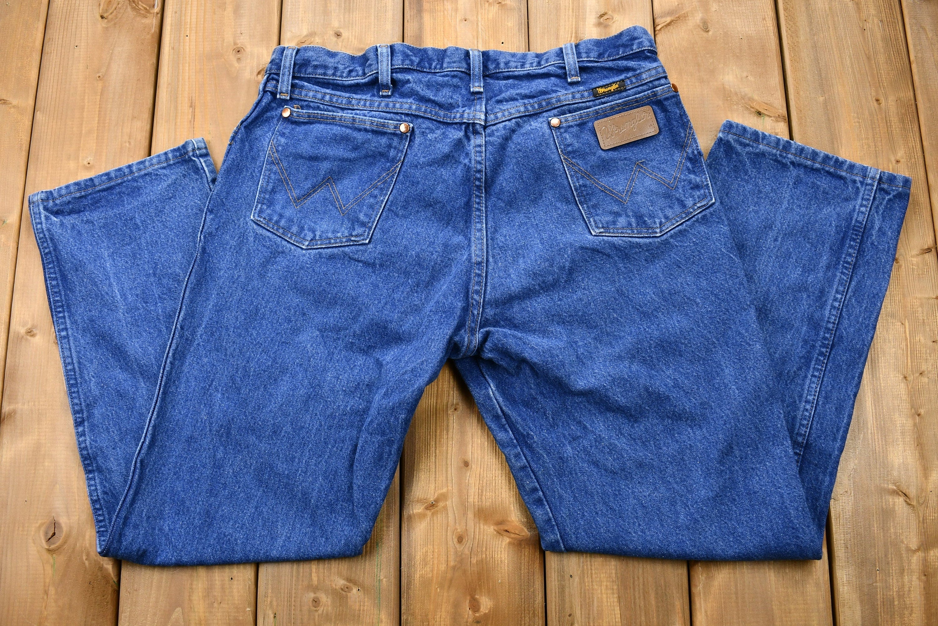 Vintage 1990s Wrangler Mid-Wash Bootcut Jeans