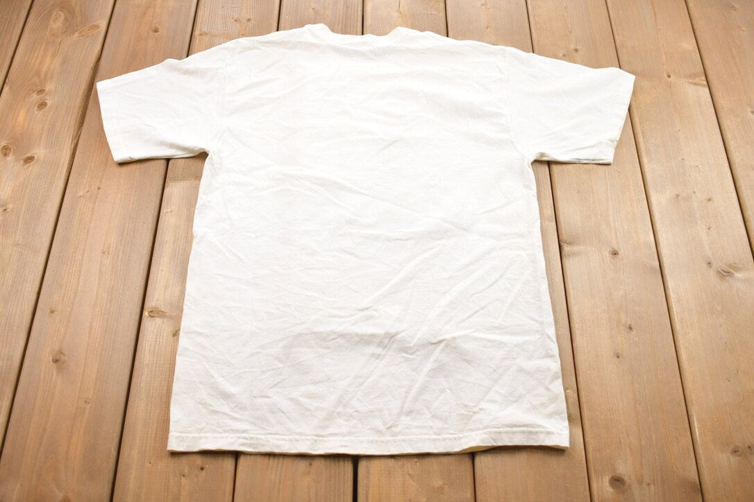 Vintage 1990s The Yoopers Guide To Computer Terminology Graphic T-Shirt  Streetwear  Retro Style  1990s Graphic Tee  Fruit Of The Loom