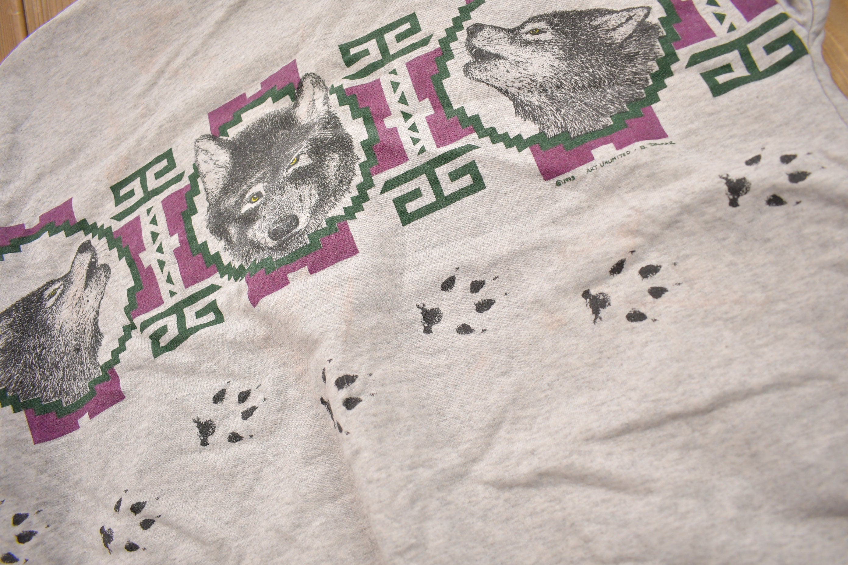 Vintage 1993 Aztec Wolf Theme Crewneck