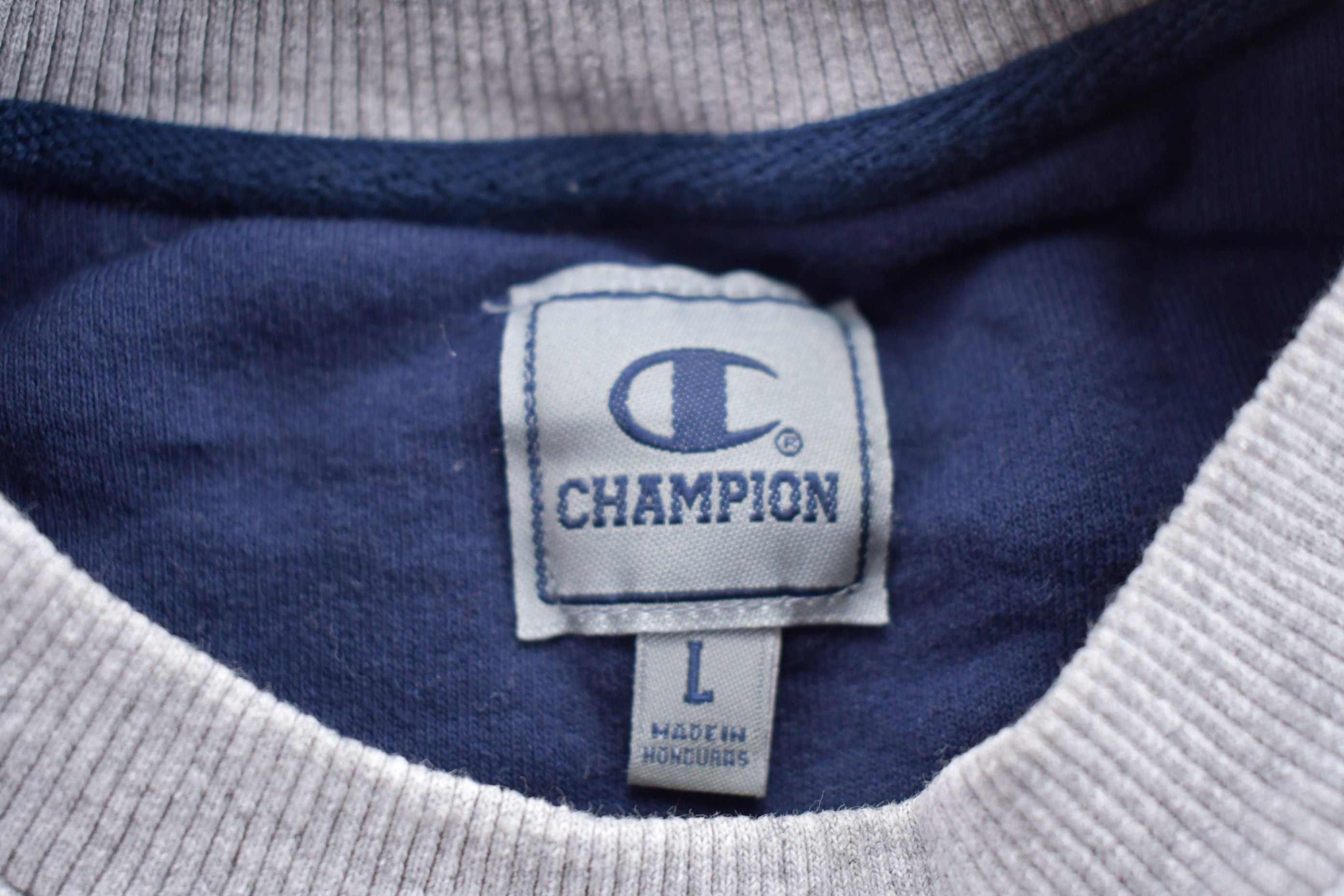 Vintage 1990s Champion Blank Grey Crewneck Sweatshirt