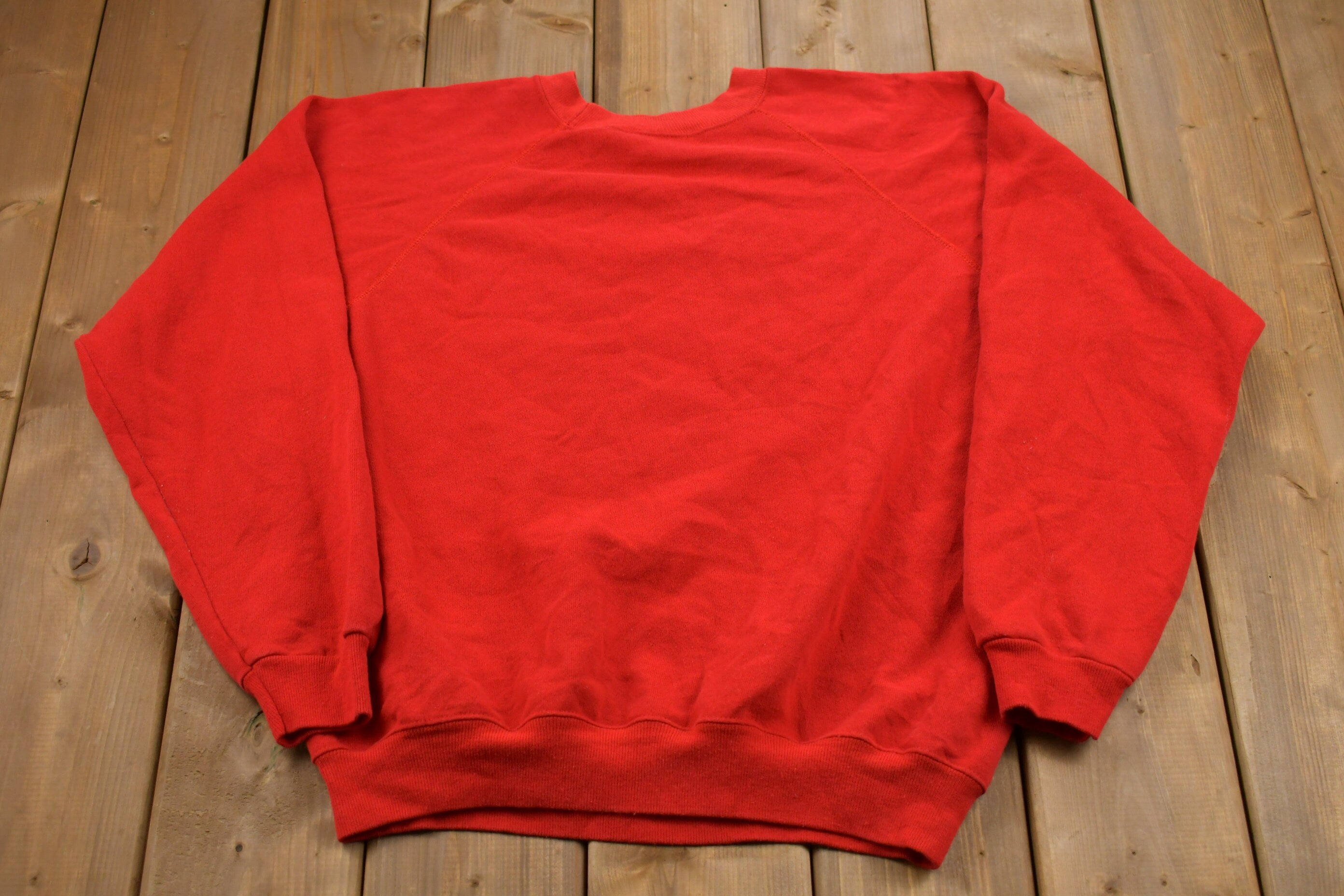 Vintage 1980s Cute Bear Gatlinburg Tennessee Raglan Sweatshirt