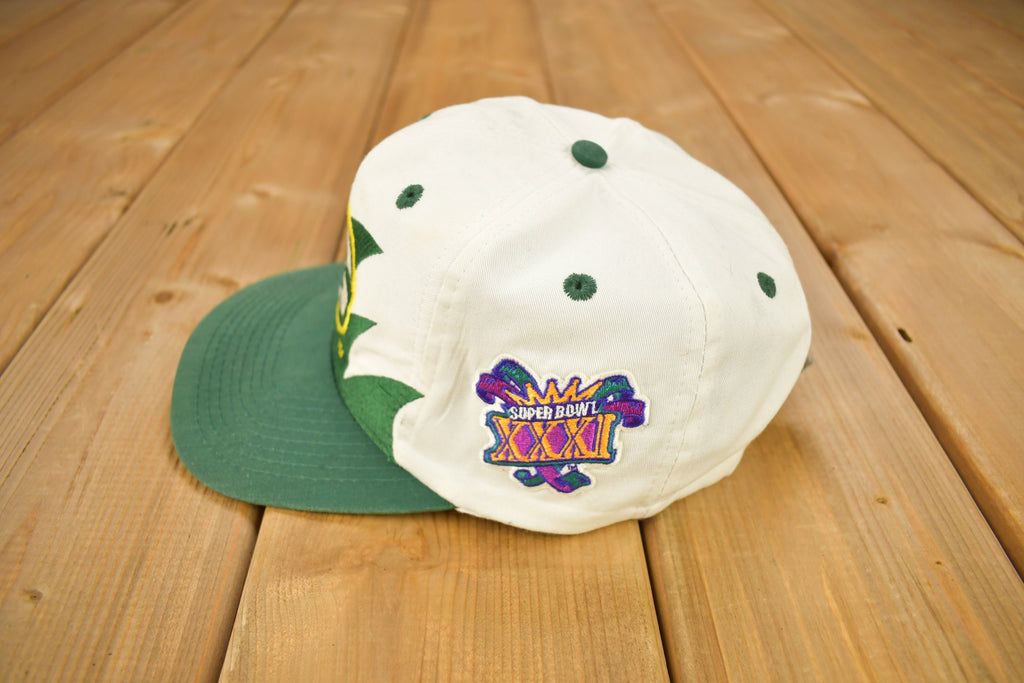 Vintage 1990s Green Bay Packers NFL Shark Tooth Snap Back Hat