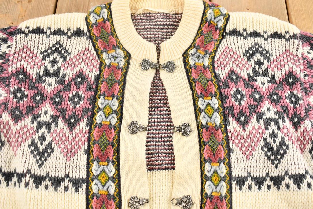 Vintage 1990s Wool Knit Clasped Cardigan Sweater