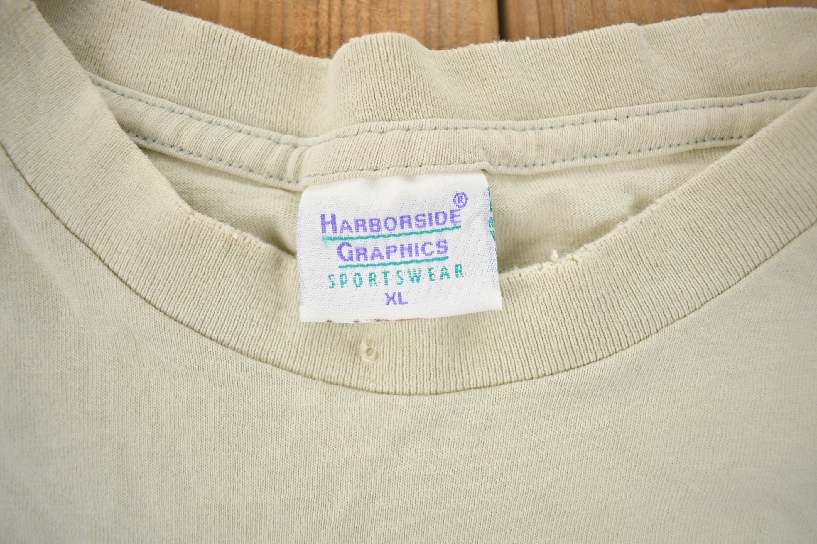 Vintage 1990s Tropical Rainforests Souvenir T Shirt