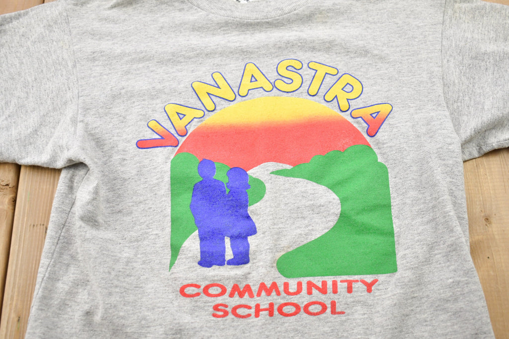 Vintage 1990s Vanastra Community School T-Shirt