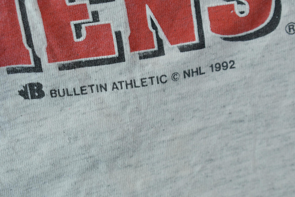 Vintage 1992 Montreal Canadiens NHL Graphic T-Shirt