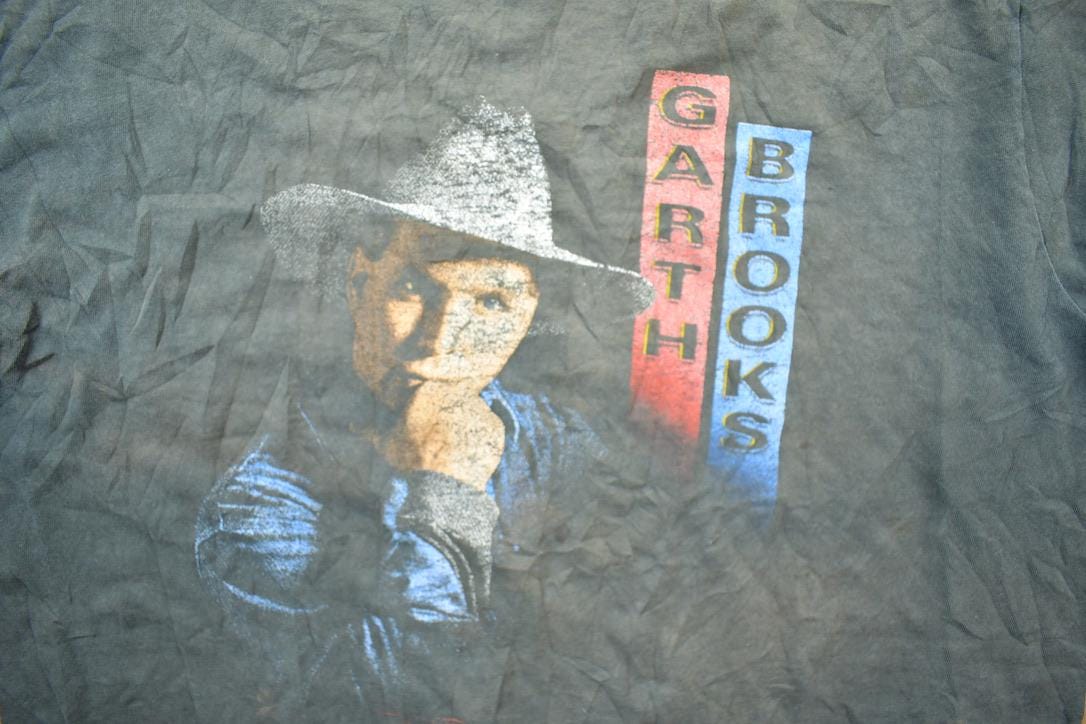 Vintage 1990s Garth Brooks Tour Band T-shirt