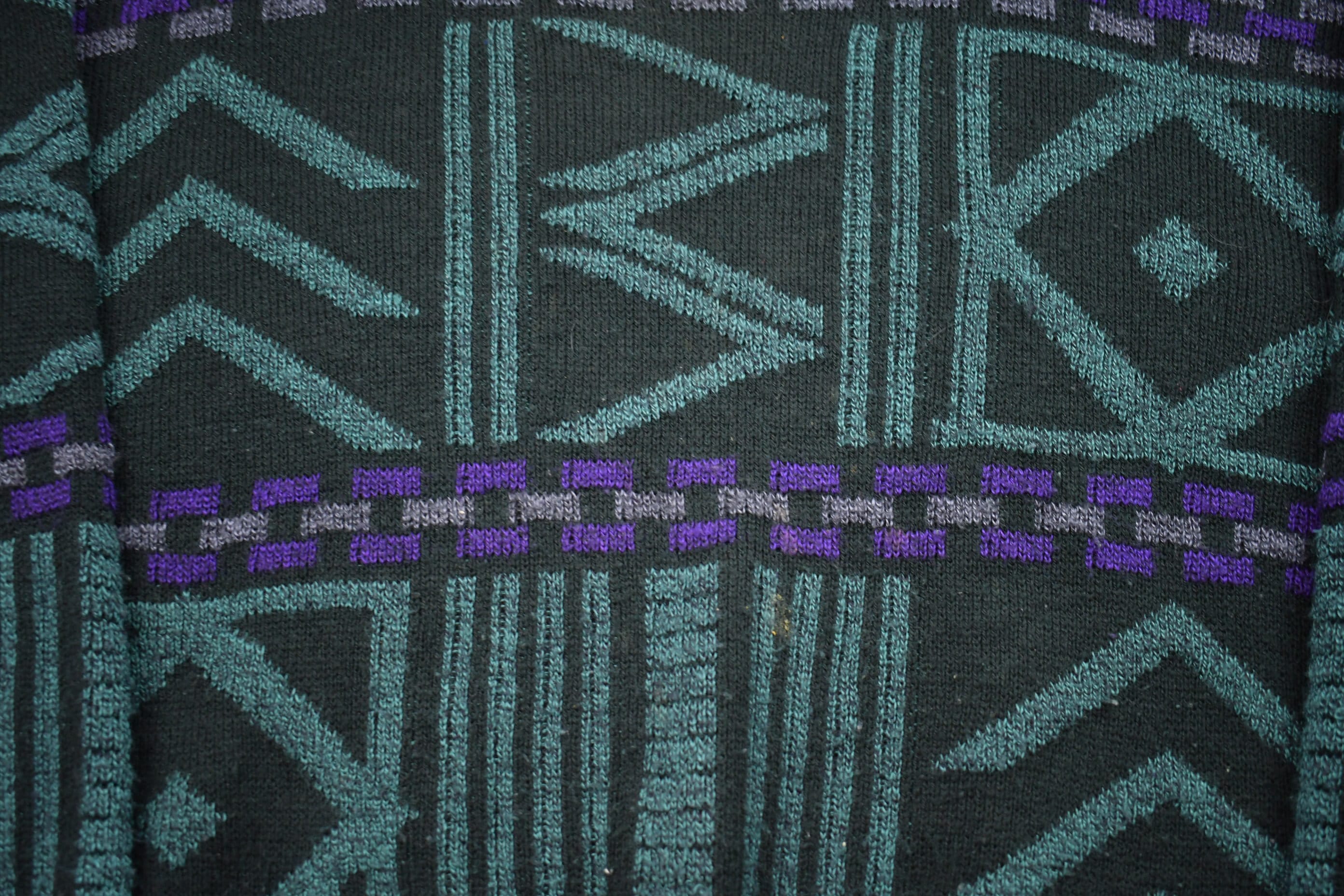 Vintage 1980s Raid Abstract Knitted Sweater
