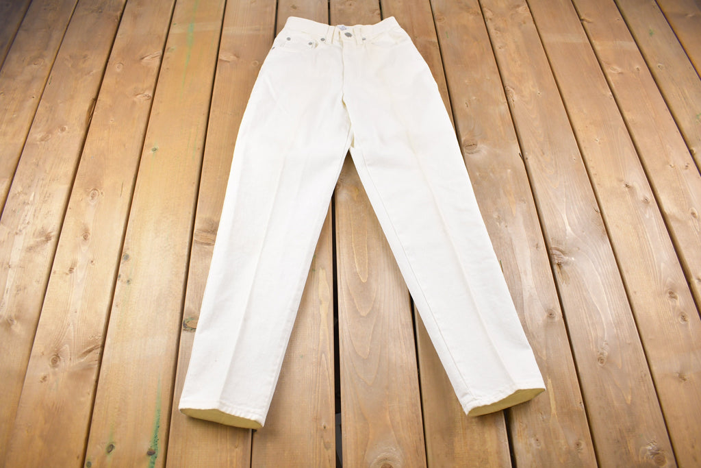 Vintage 1990's Sasson White Jeans 24 x 28