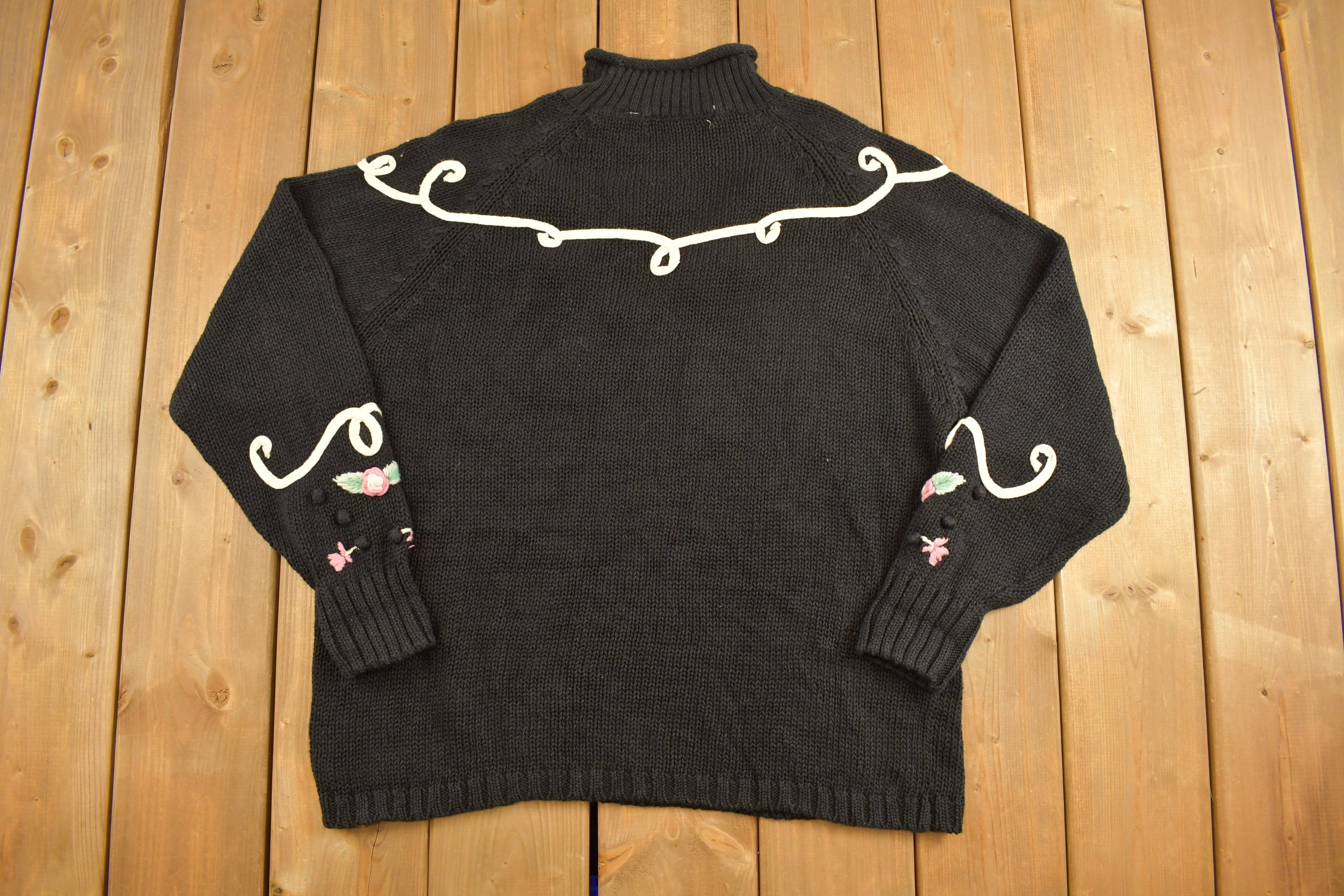 Vintage 1990's Maggie Lawrence Womens Floral Knit Sweater