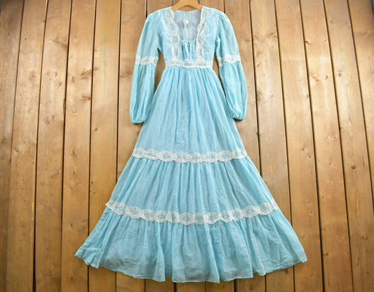 Vintage 1960s Montgomery Ward Prairie Dress / Halter / Florentine / True Vintage / Retro Womenswear / Cottage Core / Lace / Party Dress