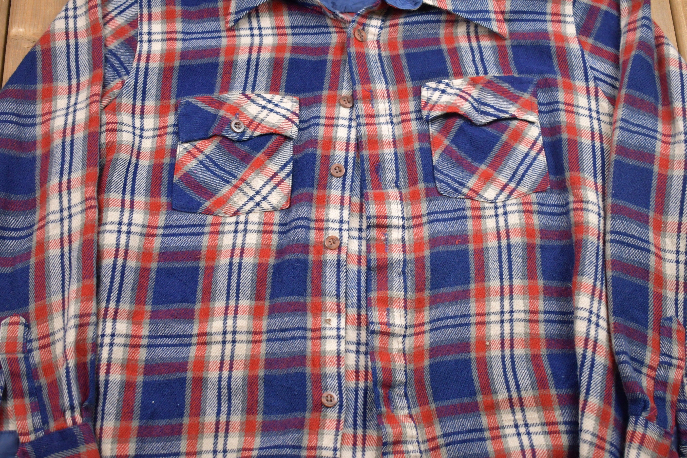 Vintage 1990s Woodland Plaid Button Up Shirt