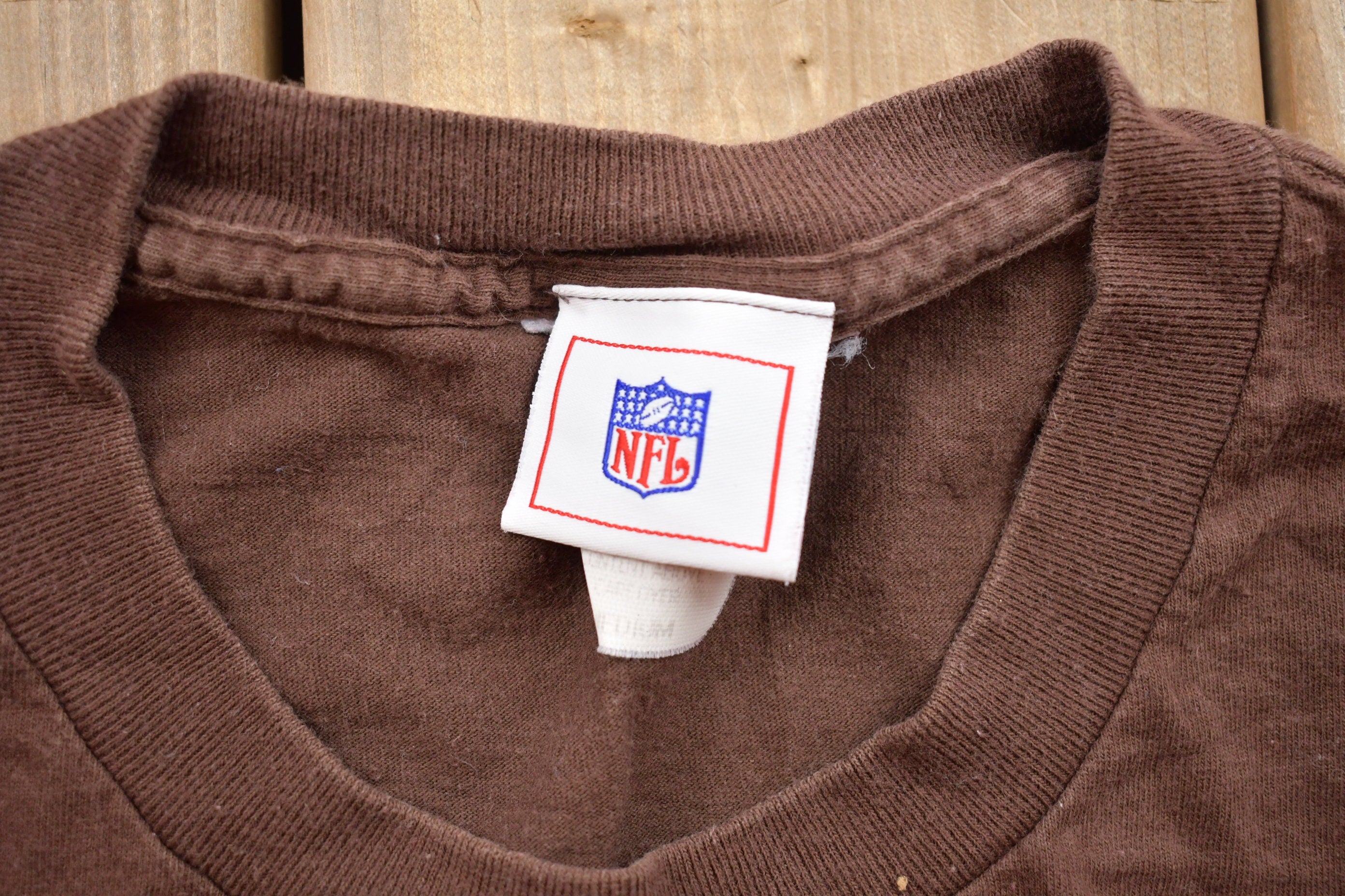 Vintage 1990s Cleveland Browns Football NFL Graphic T Shirt