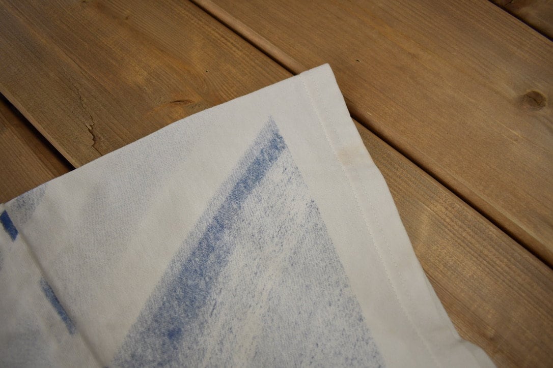 Vintage 1990s Ford NASCAR All Over Print Racing Graphic T-Shirt Size XL