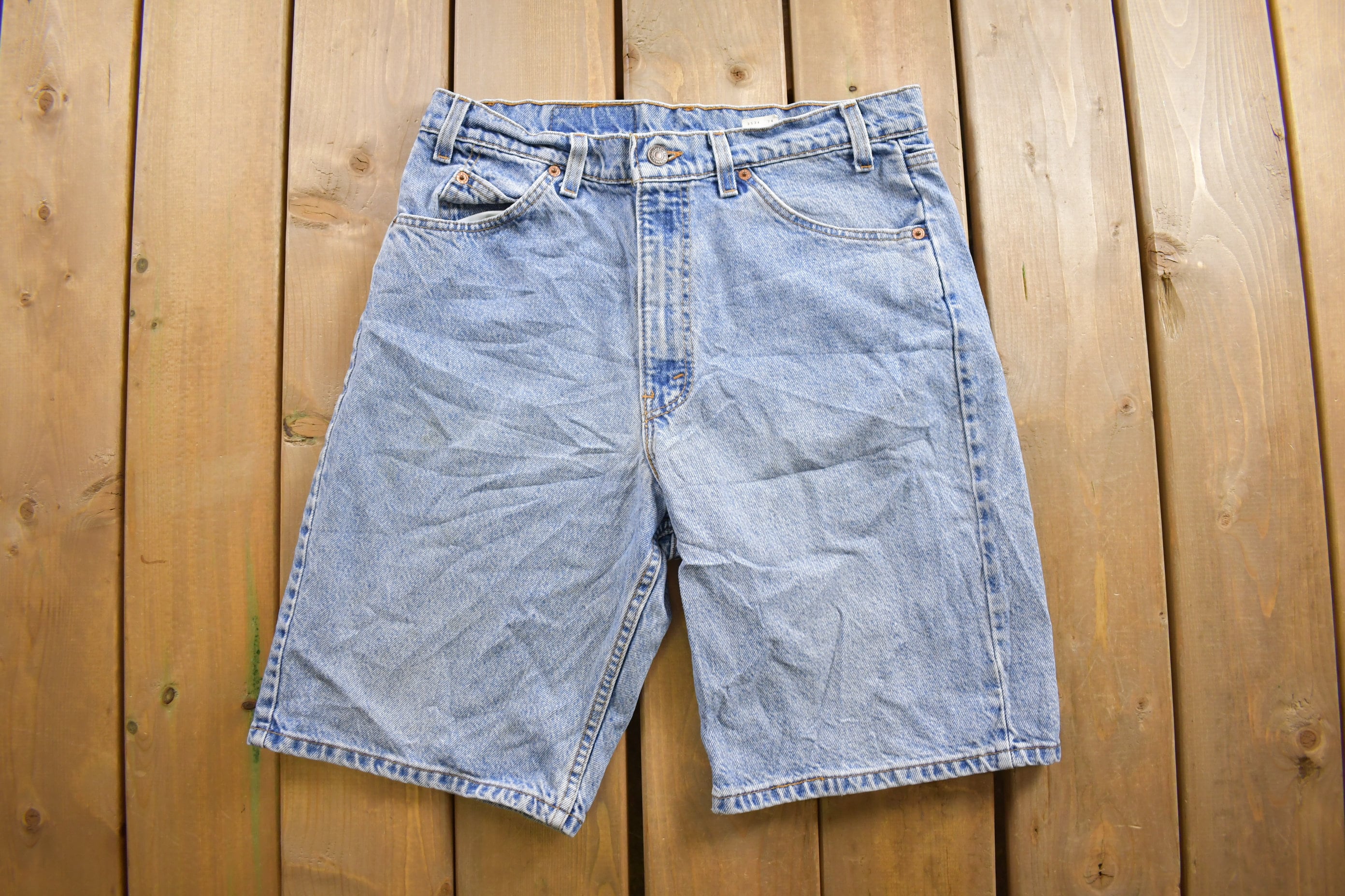 Vintage 1990s Levi's 550 Orange Tab Denim Shorts Size 31 x 6.5