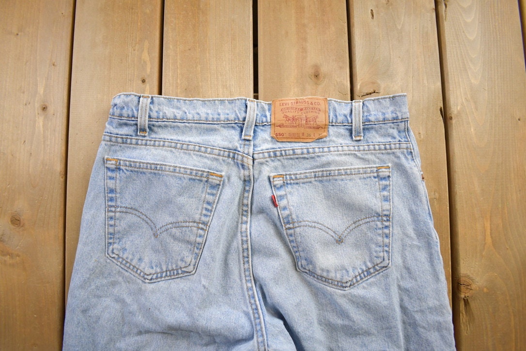 Vintage 1990s Levi's 550 Jeans Size 36x32
