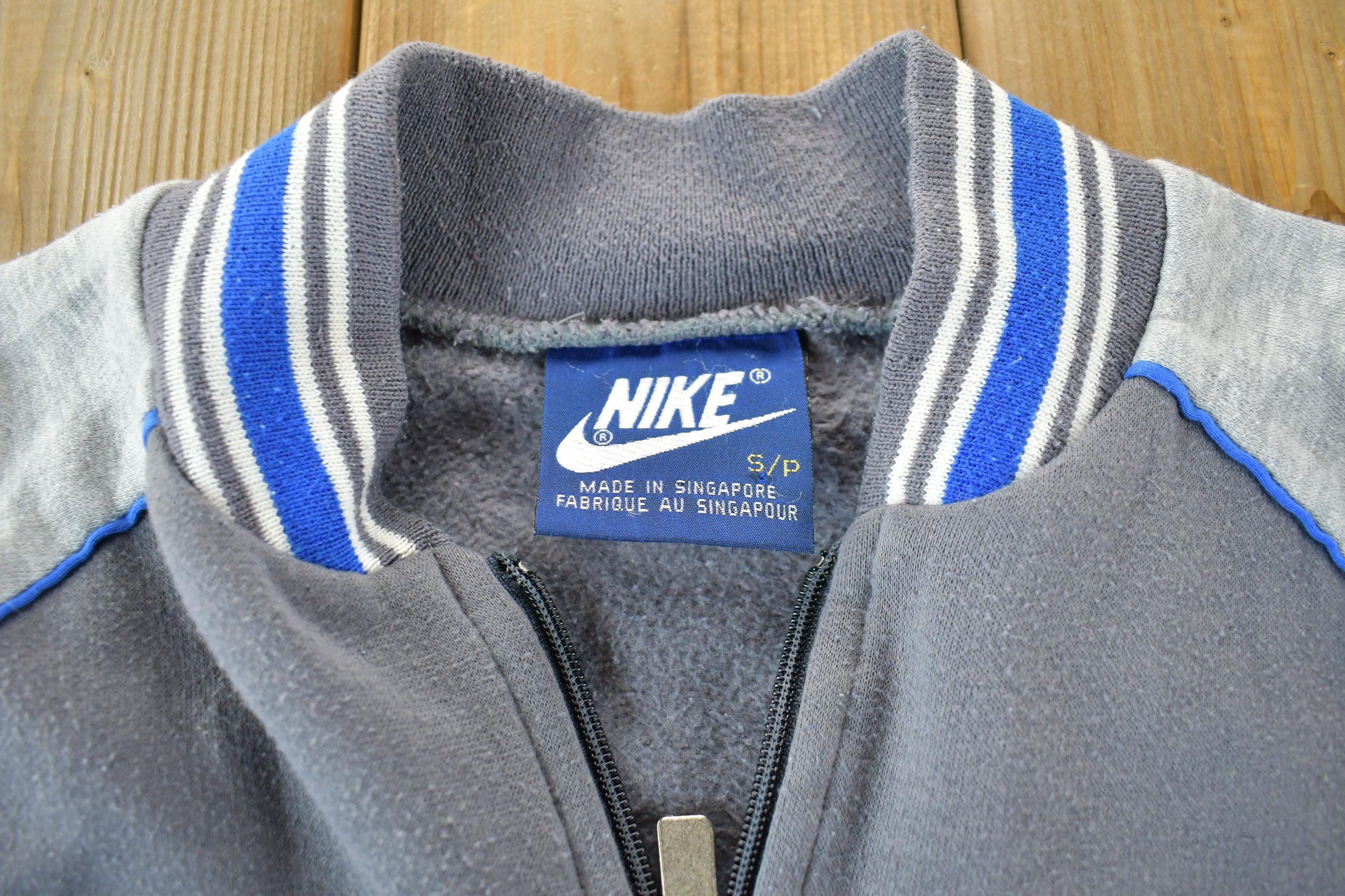 Vintage 1980s Nike Embroidered Mini Swoosh Zip Up Sweatshirt