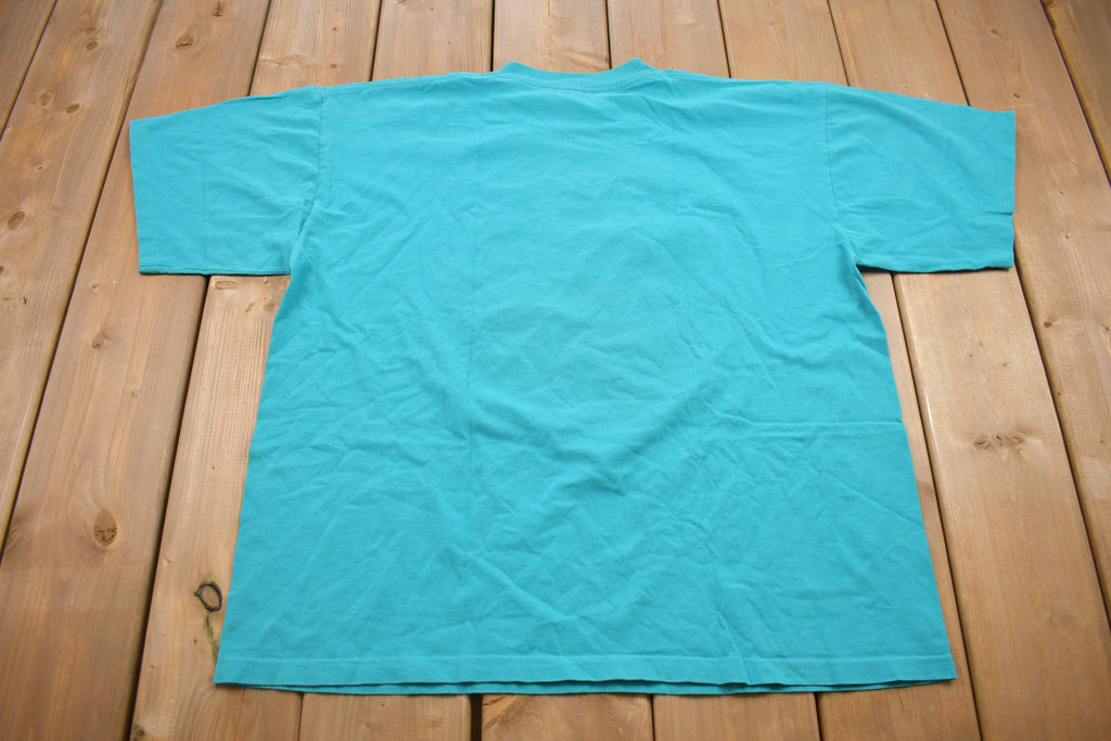 Vintage 1994 North Dakota Cow Skull Graphic T-Shirt