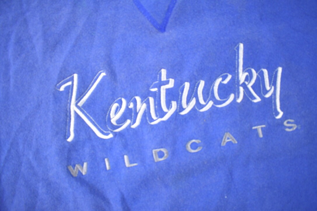 Vintage 1990s University Of Kentucky Wildcats Collegiate Crewneck Made In USA