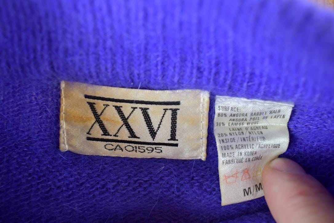 Vintage 1990s XXVI Knit Crewneck Sweater