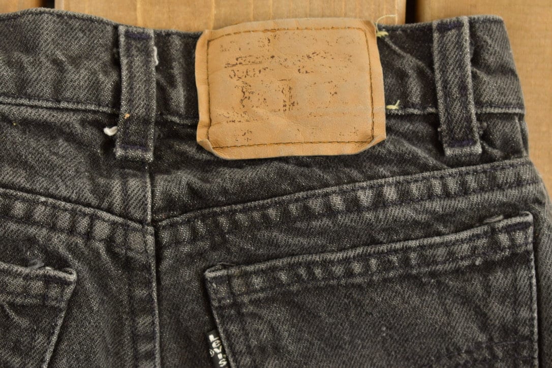 Vintage 1990s Youth Levi Black Tab Jeans Size 23 x 27