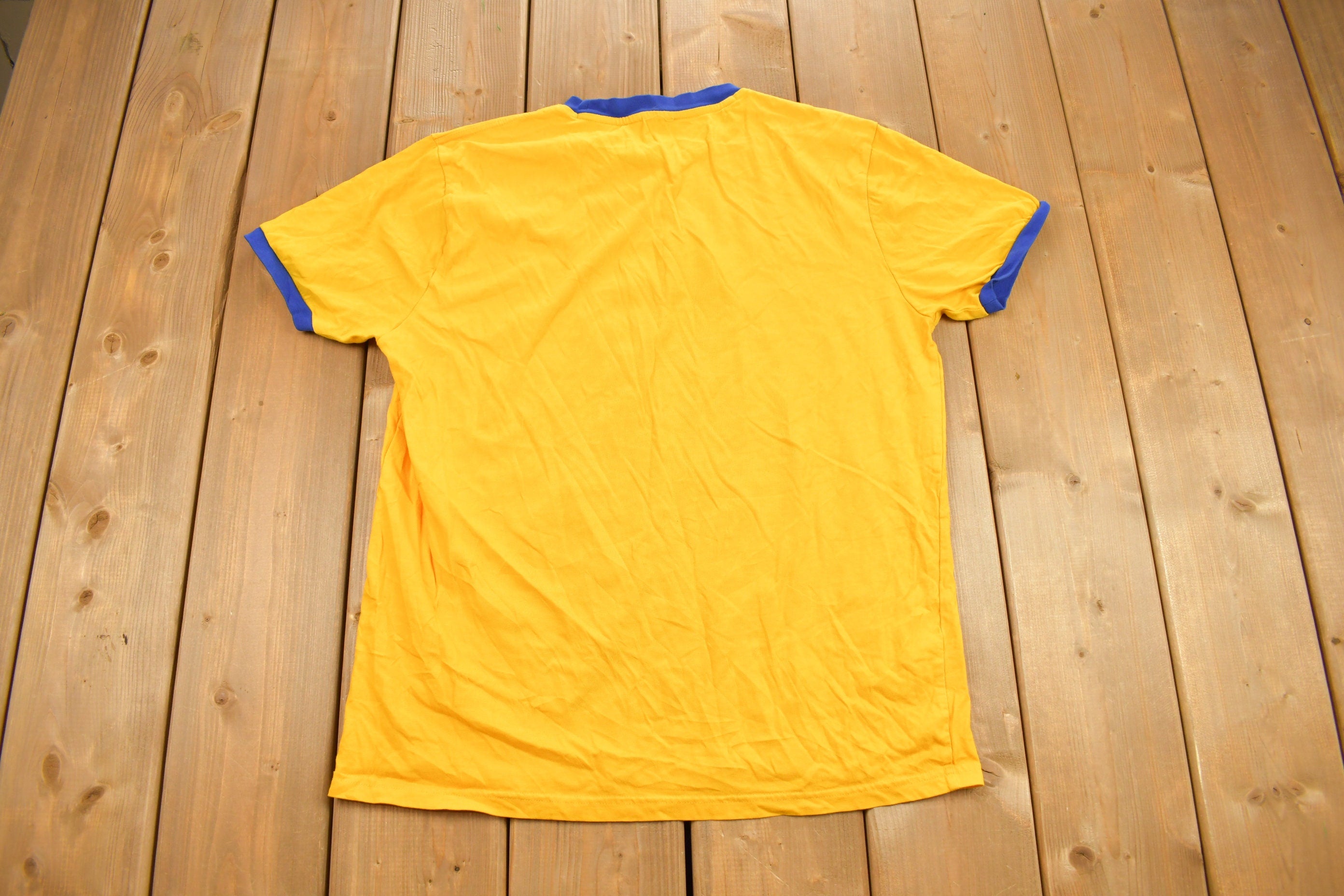 Vintage 1980s Russell Athletics Graphic ringer T Shirt