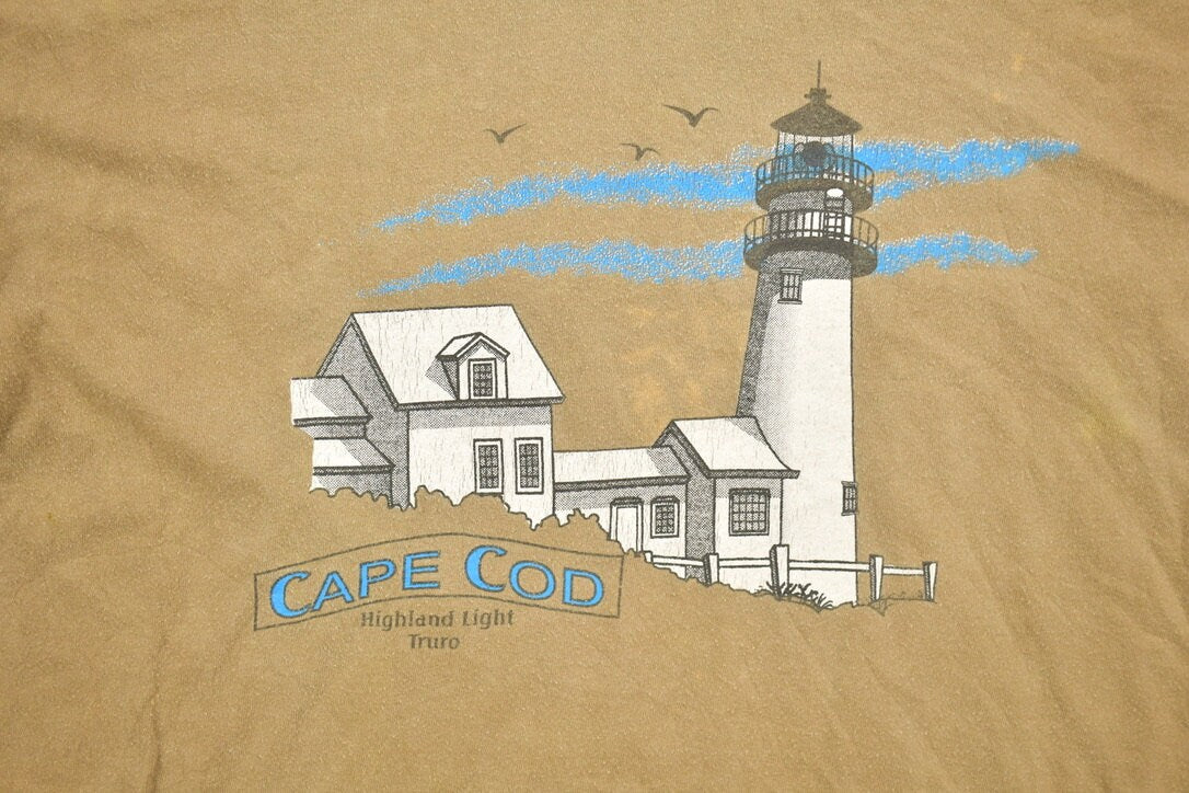 Vintage 1990s Cape Cod Lighthouse Souvenir T Shirt
