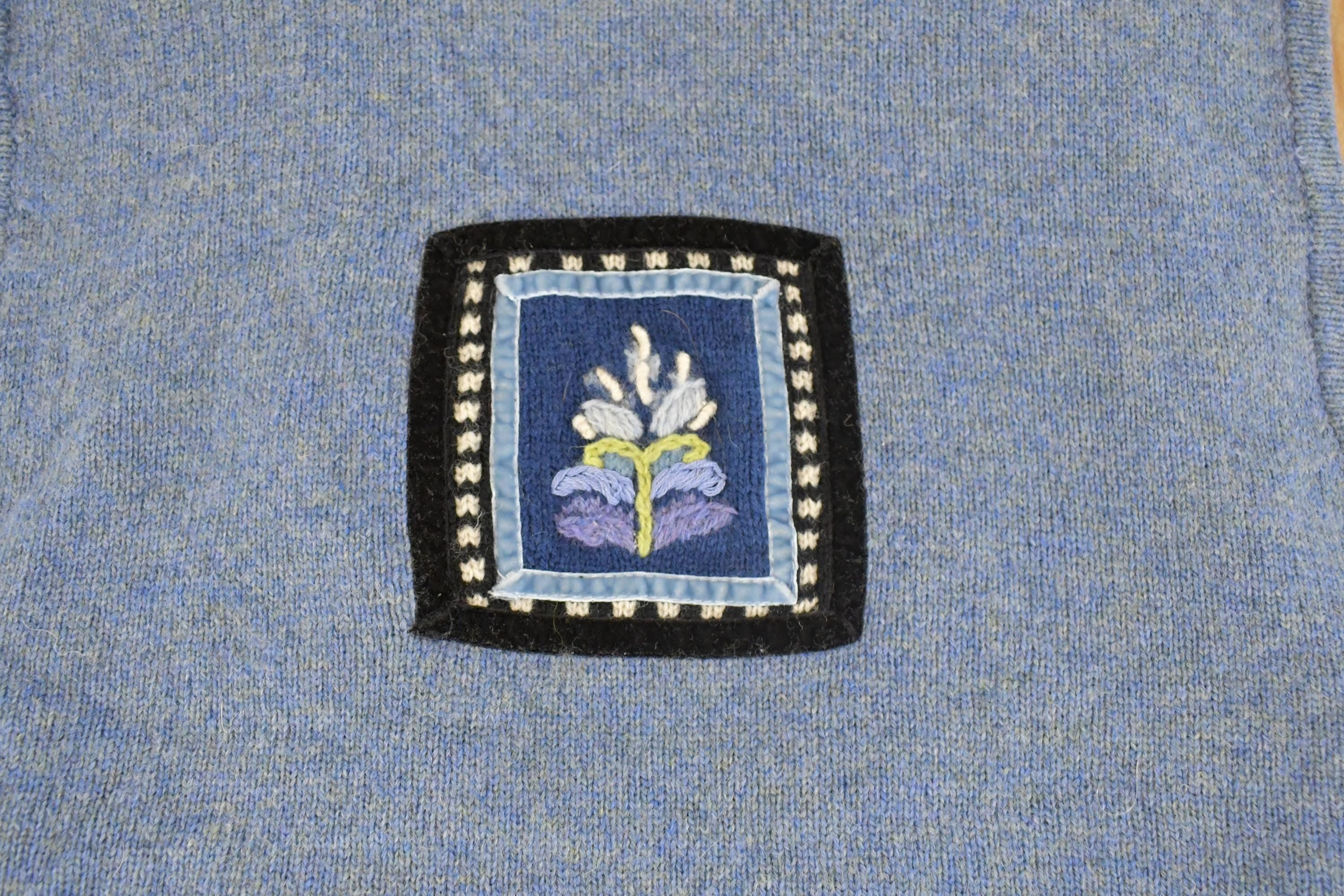Vintage 1990s Icelandic Design Clasp Knit Cardigan Sweater Vest Womens S  Preppy Knit Cardigan  Fancy Knit Vintage Cardigan