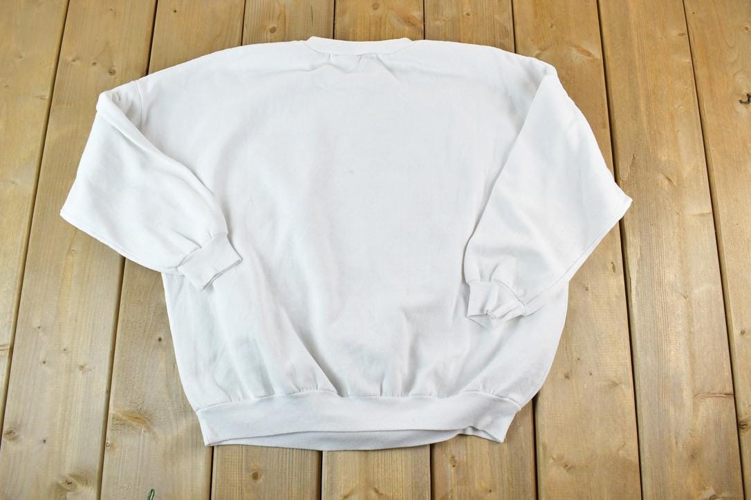 Vintage 1980s Cute Noel Kittys Crewneck Sweater Made In USA 90s Crewneck