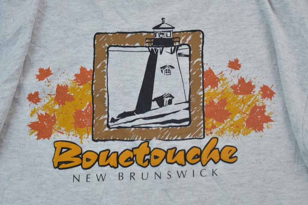 Vintage 1990s Bouctouche New Brunswick Souvenir T-Shirt