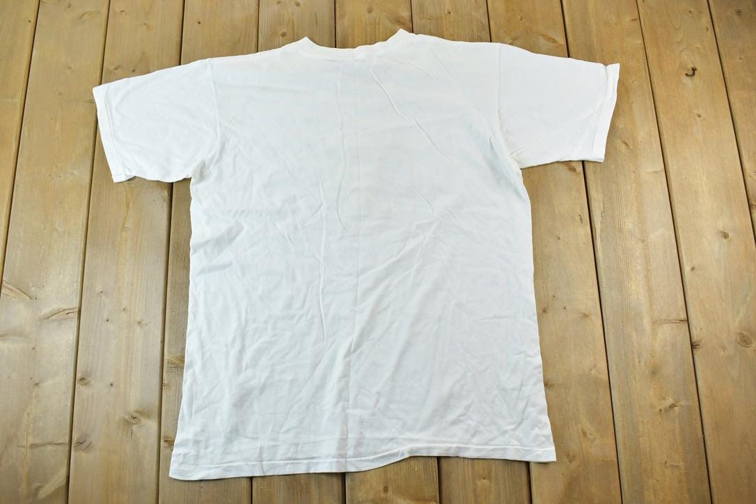 Vintage 1990s Richters Munchen Deutschland Single Stitch Graphic Print T-Shirt