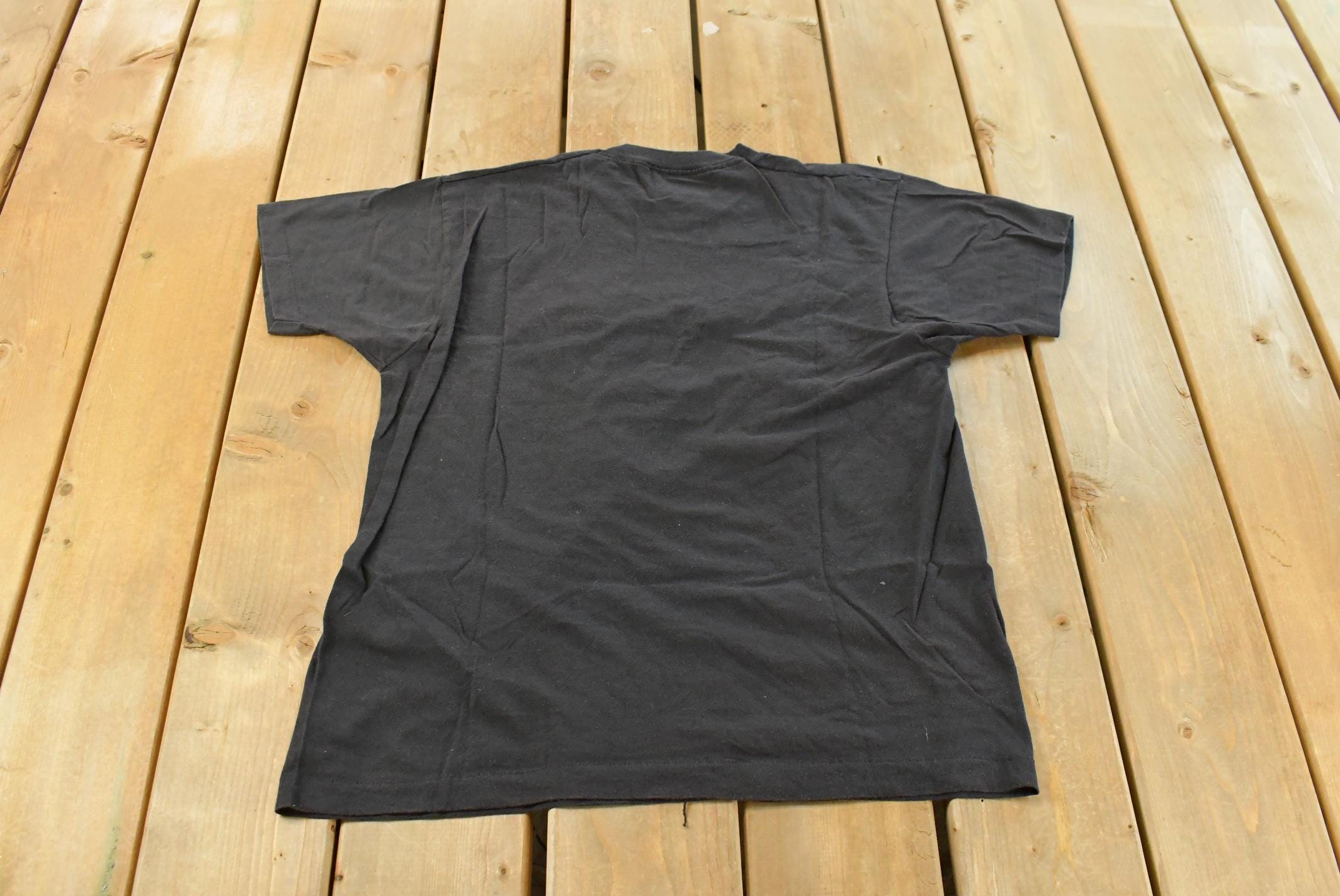 Vintage 1900s Dare to Resist Drugs And Violence Souvenir T-Shirt Men's M