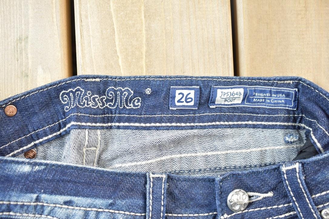 Vintage Y2K Miss Me Bedazzled Low Rise Jeans Size 26x33.5