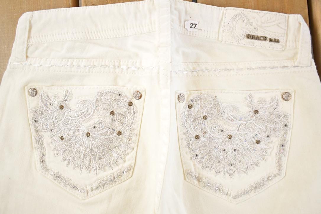 Vintage Deadstock Y2K Grace In LA Bedazzled Bootcut Low Rise Jeans Women's Size 27 x 32