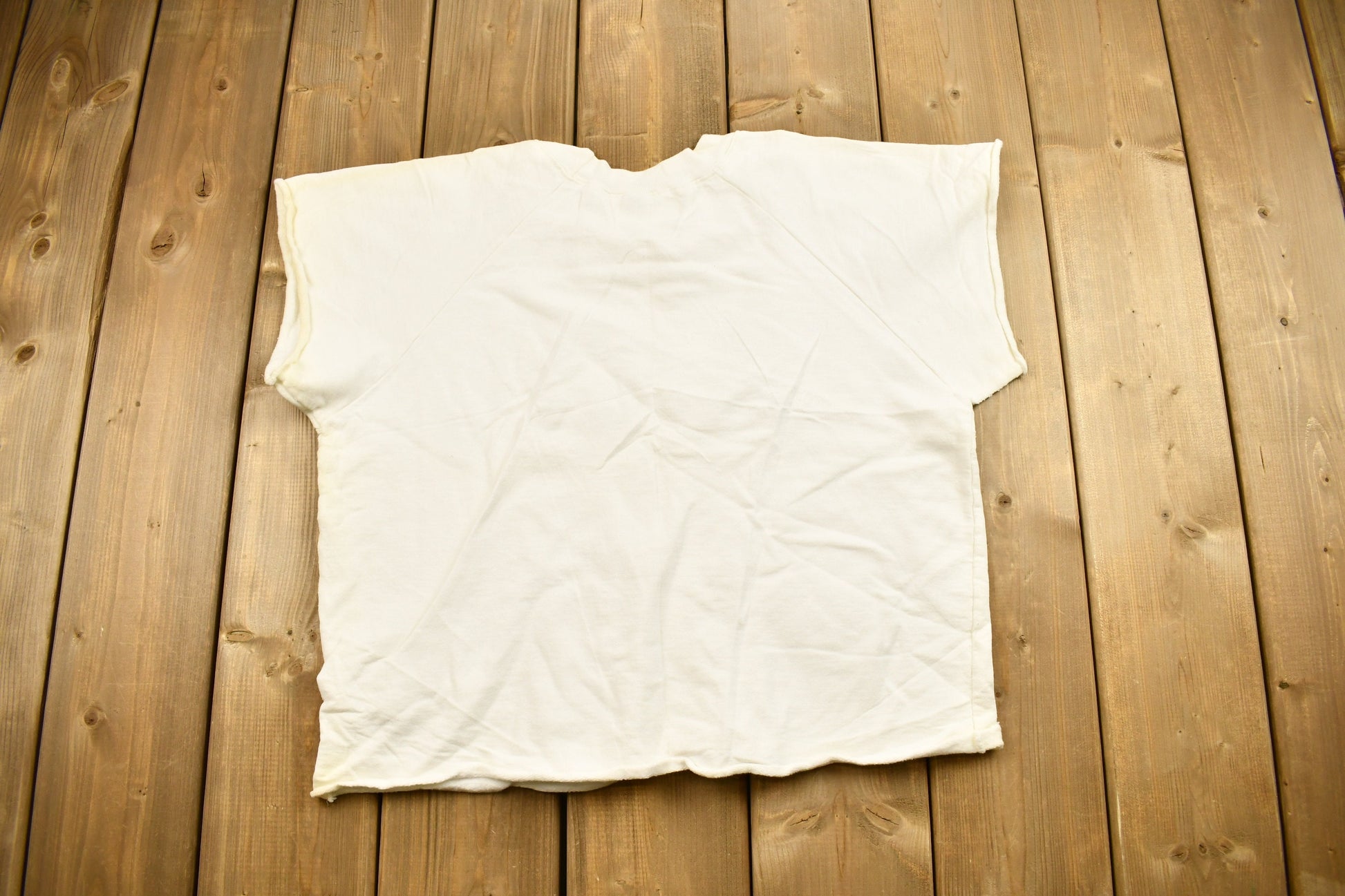 Vintage 1970s Myrtle Beach South Carolina Cropped Crewneck Sweatshirt