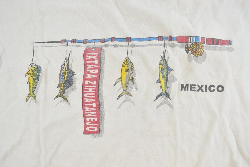 Vintage 1990s Mexico Fishing Souvenir T-Shirt