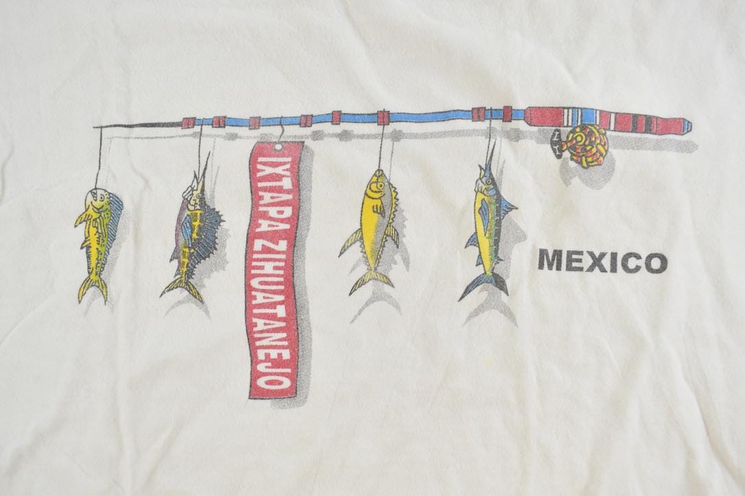 Vintage 1990s Mexico Fishing Souvenir T-Shirt